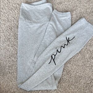 PINK Victoria's Secret Gray Leggings sz Medium with script on leg